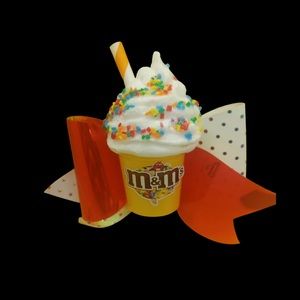Handmade Girl's M&M’s Shake Bow Decor Hair Clip